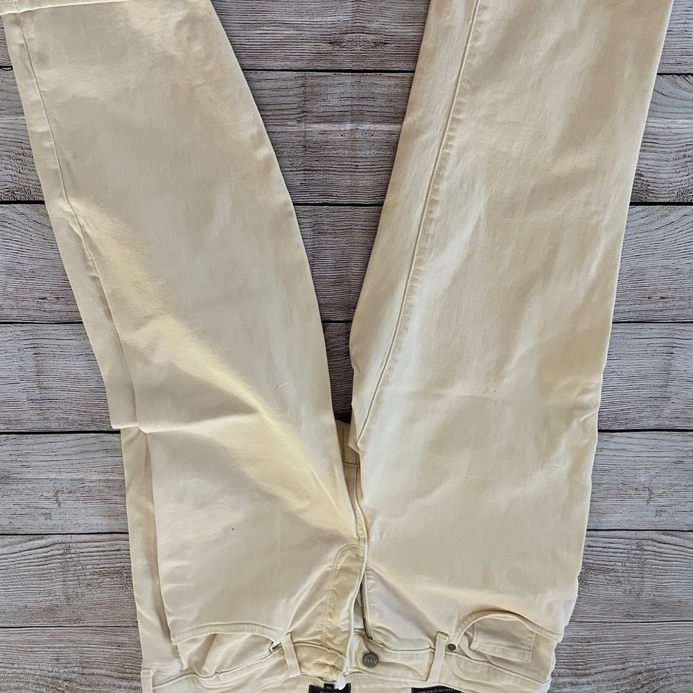 Capris